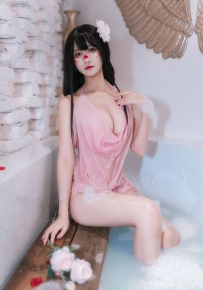 女人被爽到呻吟gif动态图视看