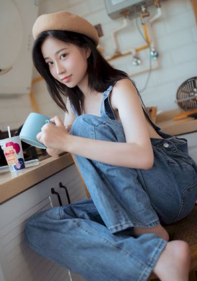 重口虐h调教h肉奴她们和她视频