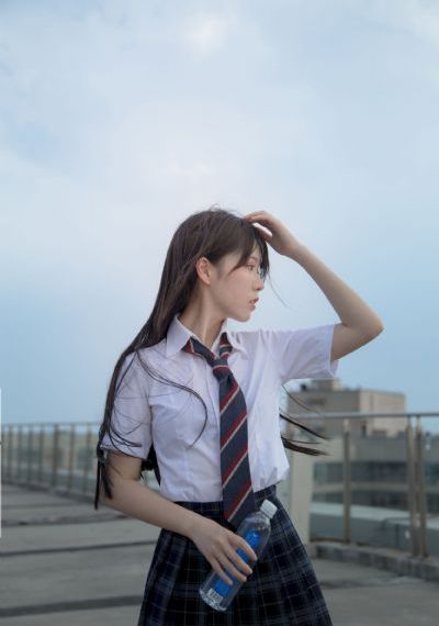在熟睡夫面前侵犯我在线播放