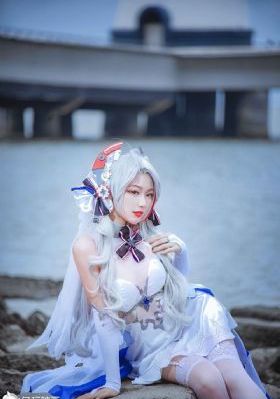 我爱喵星人鞠婧祎