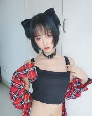 一键去除衣物